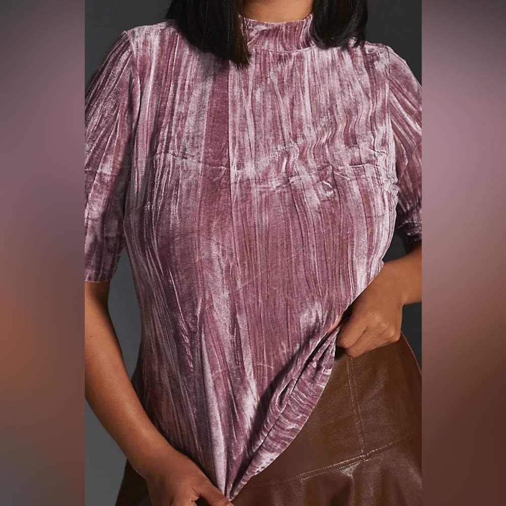 Anthropologie Pilcro Crushed Velvet Mock-Neck Top in Mauve Light Purple